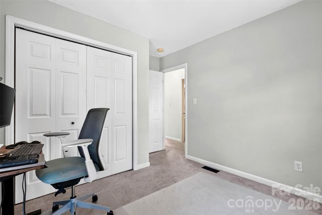 12 Jubilee Circle, Black Mountain, NC 28711