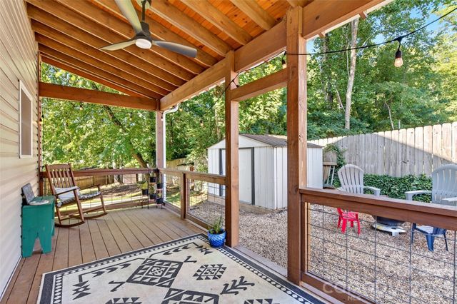 12 Jubilee Circle, Black Mountain, NC 28711