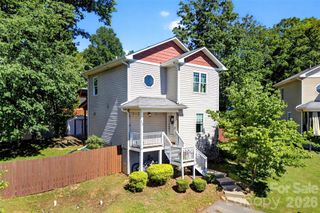 12 Jubilee Circle, Black Mountain, NC 28711