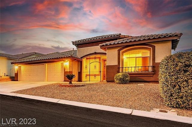 8086 Lapis Harbor Avenue, Las Vegas, NV 89117