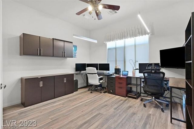 8086 Lapis Harbor Avenue, Las Vegas, NV 89117