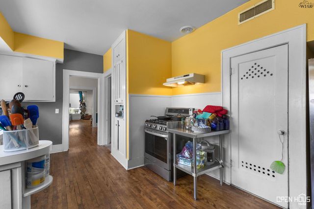 2001 VICTORY AVENUE, Wichita Falls, TX 76301