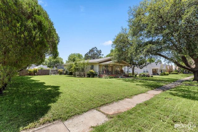 2001 VICTORY AVENUE, Wichita Falls, TX 76301