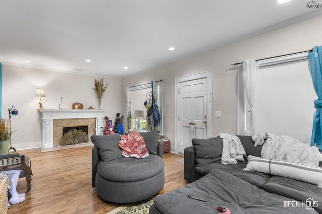 2001 VICTORY AVENUE, Wichita Falls, TX 76301