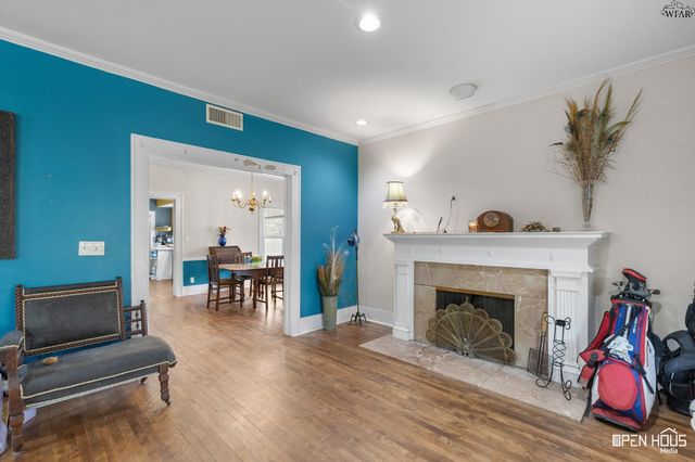 2001 VICTORY AVENUE, Wichita Falls, TX 76301