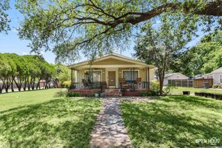 2001 VICTORY AVENUE, Wichita Falls, TX 76301