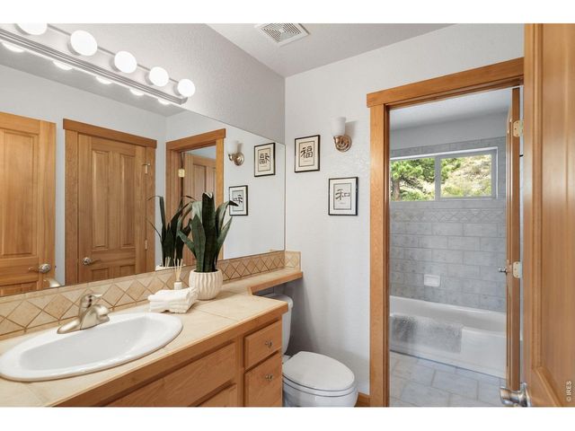 131 Hurricane Hill Dr, Nederland, CO 80466