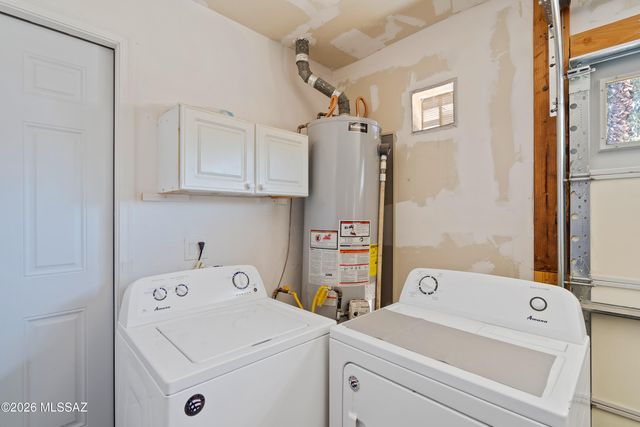 2642 S Black Moon Drive, Tucson, AZ 85730