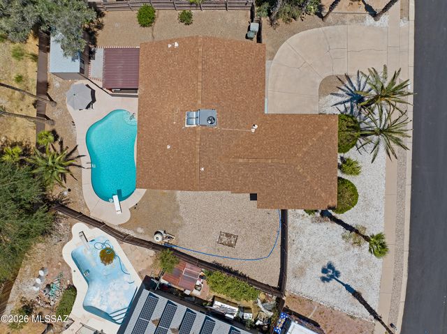 2642 S Black Moon Drive, Tucson, AZ 85730