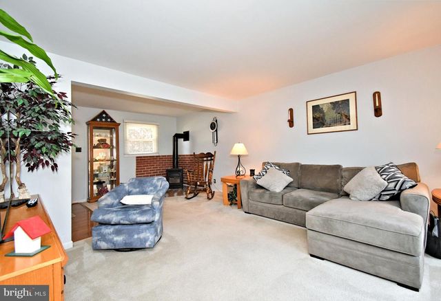 238 FOX RUN RD, King Of Prussia, PA 19406