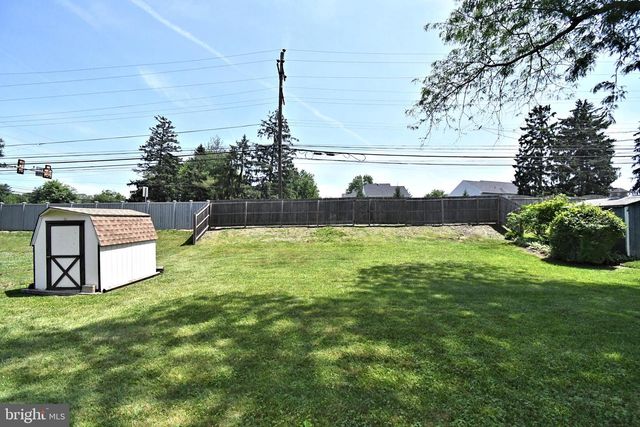 238 FOX RUN RD, King Of Prussia, PA 19406