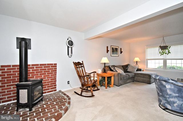 238 FOX RUN RD, King Of Prussia, PA 19406