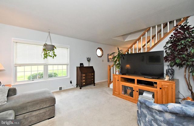 238 FOX RUN RD, King Of Prussia, PA 19406