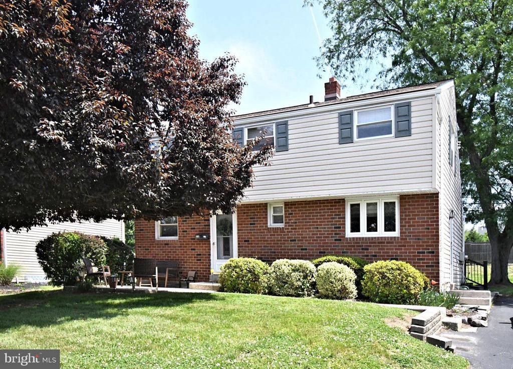 238 FOX RUN RD, King Of Prussia, PA 19406