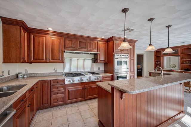 18 Ballardvale Street, Wilmington, MA 01887