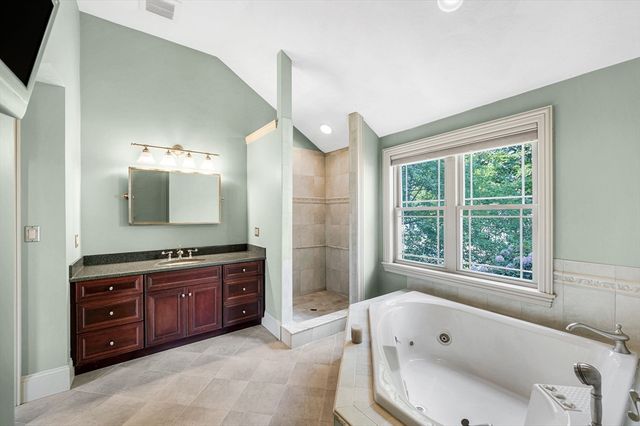 18 Ballardvale Street, Wilmington, MA 01887