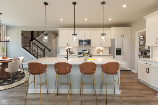 6894 Renoir Way, Avon, IN 46123