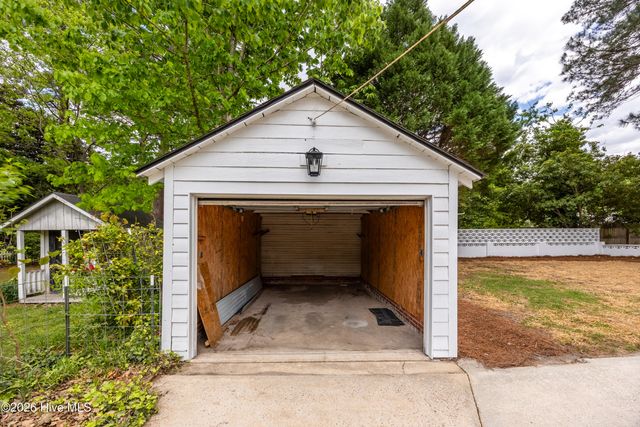 1520 Anderson Street NW, Wilson, NC 27893
