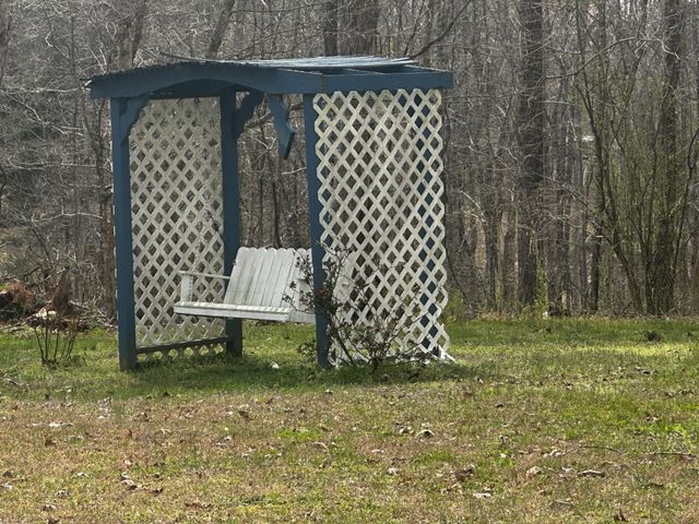 455 Eagle Factory Rd, Lawrenceburg, TN 38464