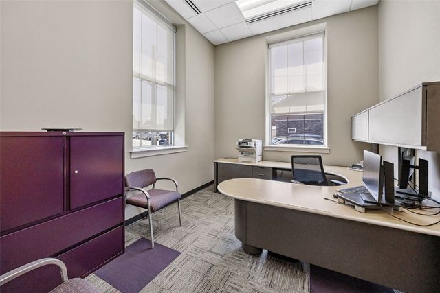 1100 8th Avenue, Marion, IA 52302