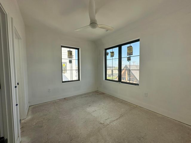 1083 W 3rd Avenue, Columbus, OH 43212