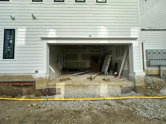 1083 W 3rd Avenue, Columbus, OH 43212