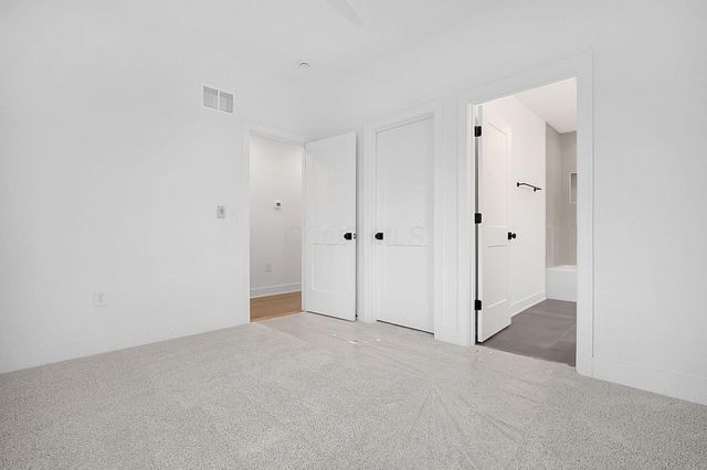 1083 W 3rd Avenue, Columbus, OH 43212