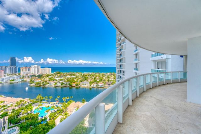 21050 Point Place 2301, Aventura, FL 33180