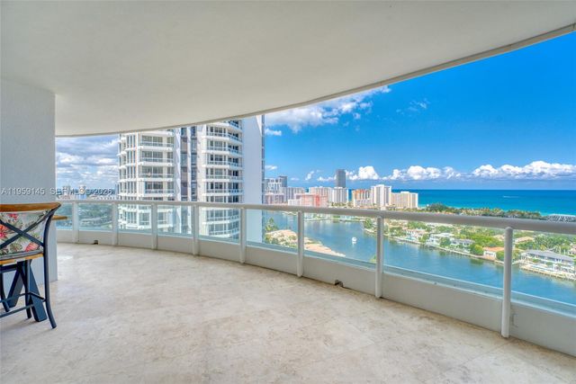 21050 Point Place 2301, Aventura, FL 33180
