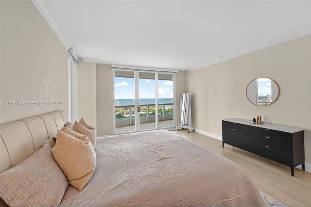 21050 Point Place 2301, Aventura, FL 33180