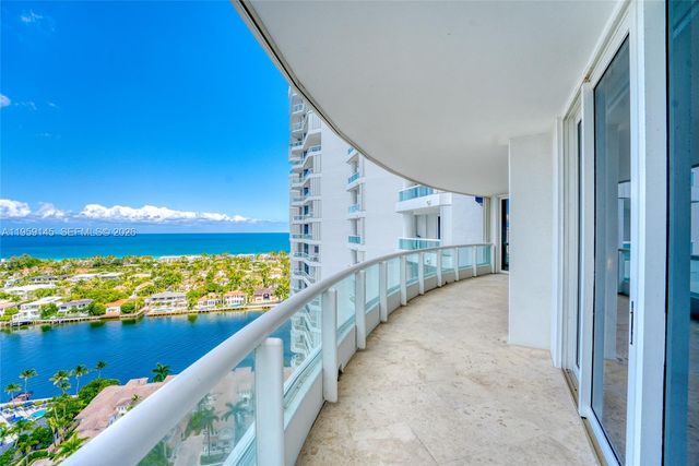 21050 Point Place 2301, Aventura, FL 33180