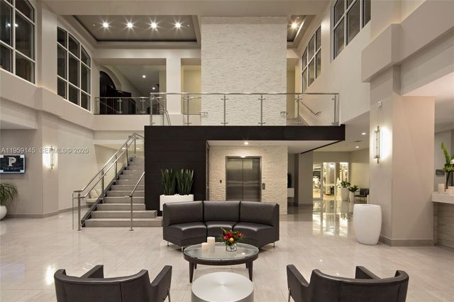 21050 Point Place 2301, Aventura, FL 33180