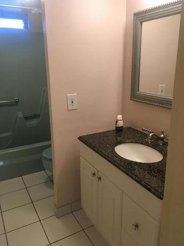 300 NE 26th Avenue 1080, Boynton Beach, FL 33435