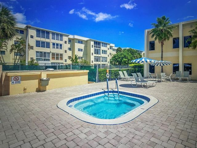 300 NE 26th Avenue 1080, Boynton Beach, FL 33435