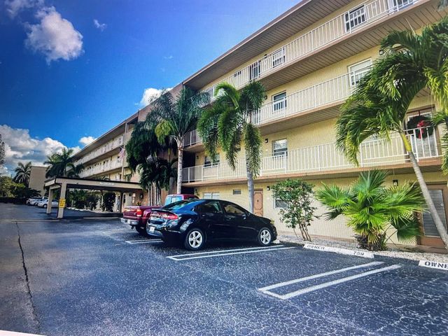 300 NE 26th Avenue 1080, Boynton Beach, FL 33435