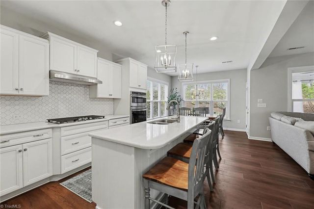 6002 Stone Valley Way, Greensboro, NC 27455