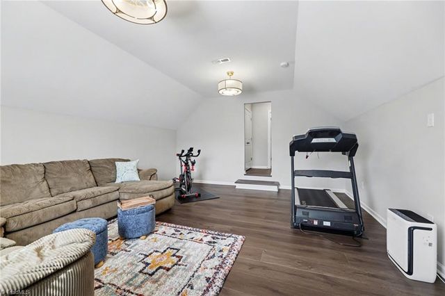 6002 Stone Valley Way, Greensboro, NC 27455