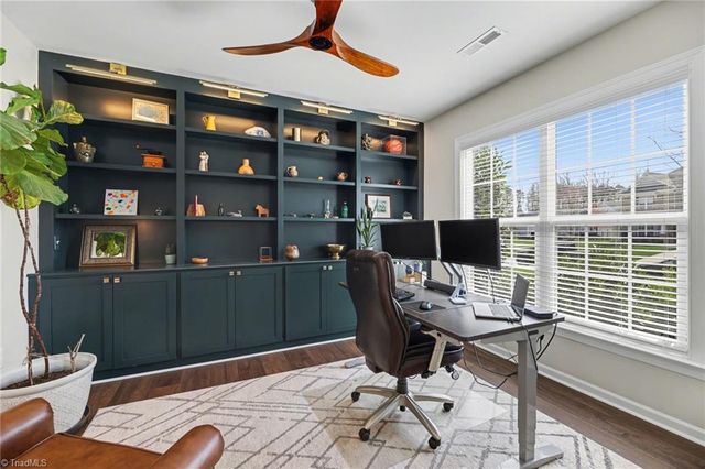 6002 Stone Valley Way, Greensboro, NC 27455