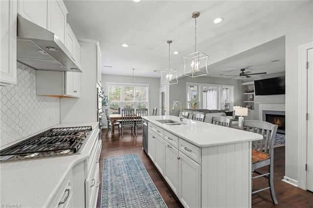 6002 Stone Valley Way, Greensboro, NC 27455