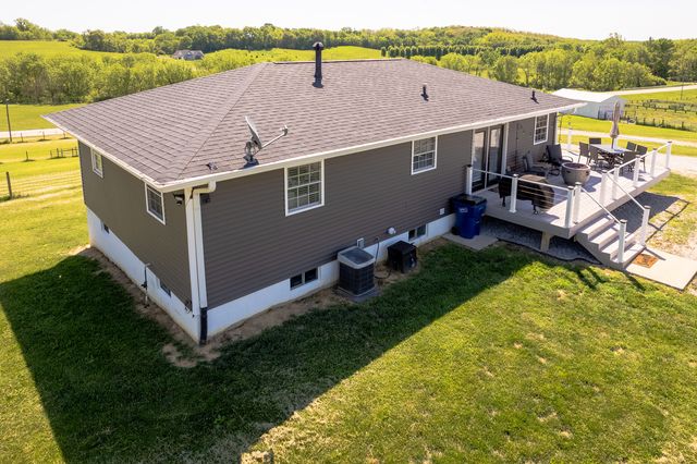 15800 63rd Street, Milan, IL 61264