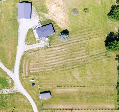 15800 63rd Street, Milan, IL 61264