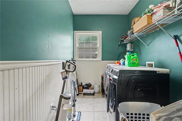 521 Richmond Place, Loganville, GA 30052