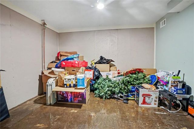 521 Richmond Place, Loganville, GA 30052