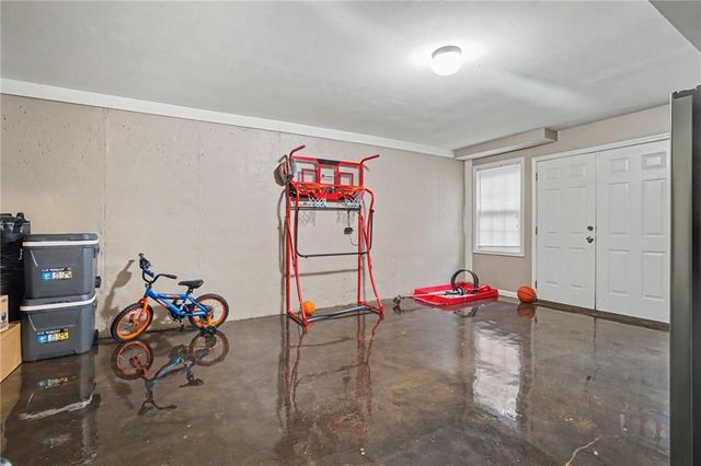 521 Richmond Place, Loganville, GA 30052