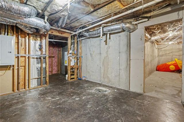 521 Richmond Place, Loganville, GA 30052