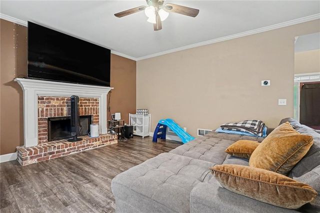 521 Richmond Place, Loganville, GA 30052