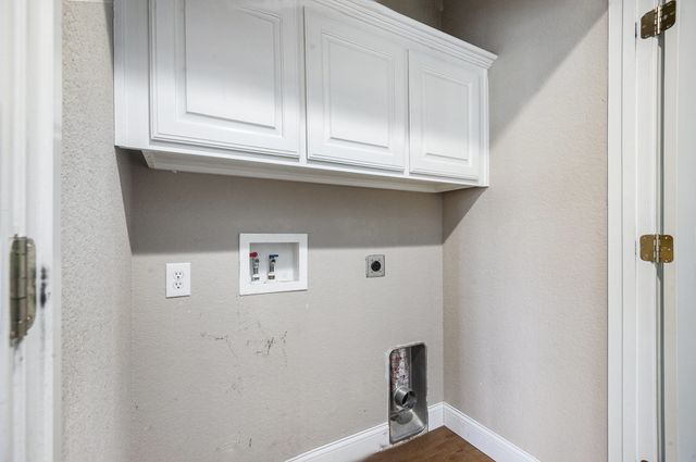 408 Mesquite Drive, Rio Vista, TX 76093