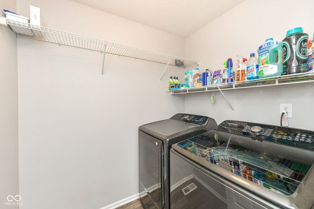 6137 Dado Drive, Noblesville, IN 46062