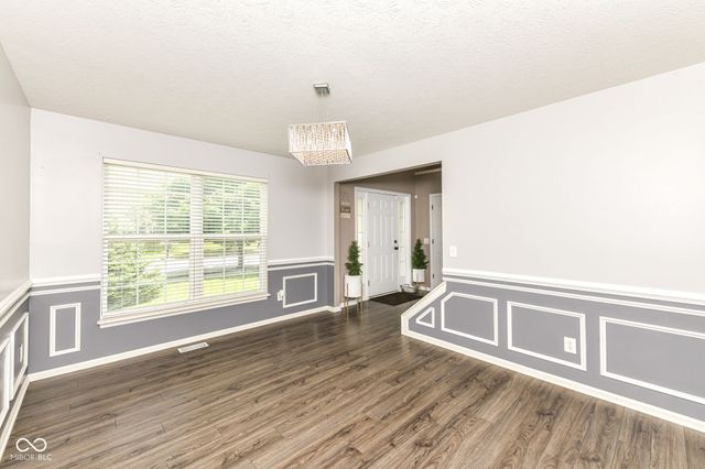 6137 Dado Drive, Noblesville, IN 46062