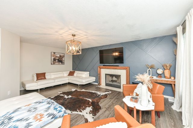6137 Dado Drive, Noblesville, IN 46062